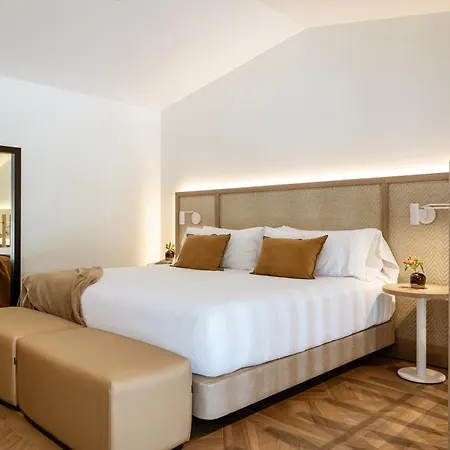 Hotel Encinar De Sotogrande-2