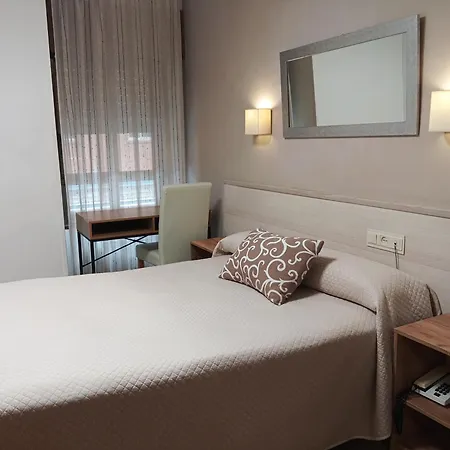 Hostal Atienzar-3