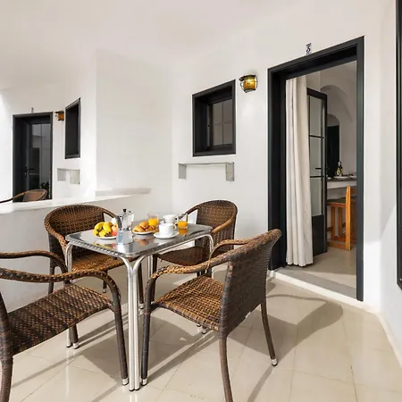 Apartamentos Luz Y Mar-3