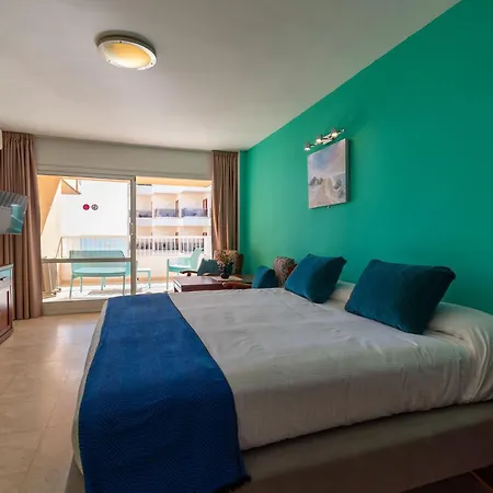 Apartamentos La Jabega-2