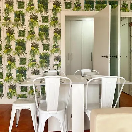 Apartamentos GHM Gorbea Suites-3
