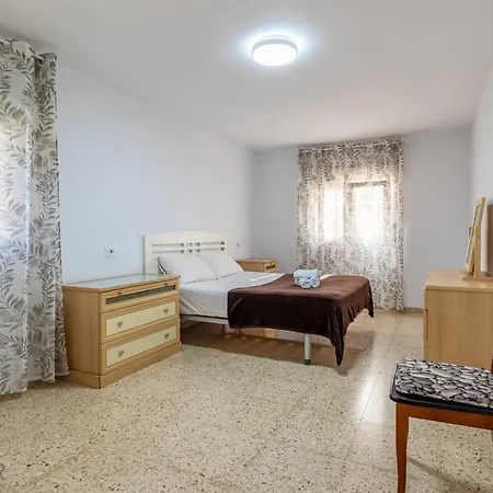 Inftour La Fustera Villa-3