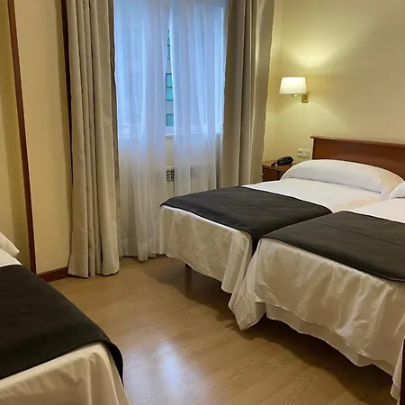 Hotel Capital de Galicia-3