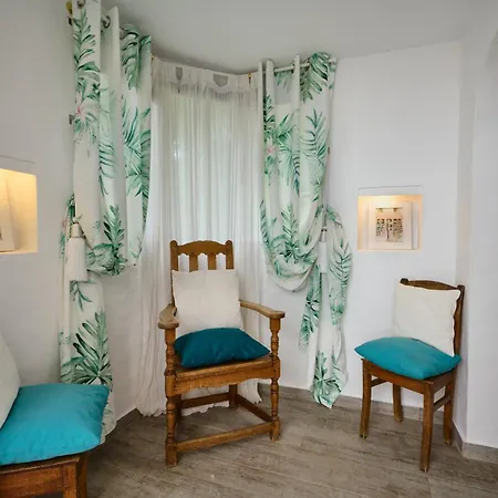 Villa El Capricho-3