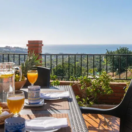Casa Campo Chimenea Rincón de la Victoria by Ruralidays-3