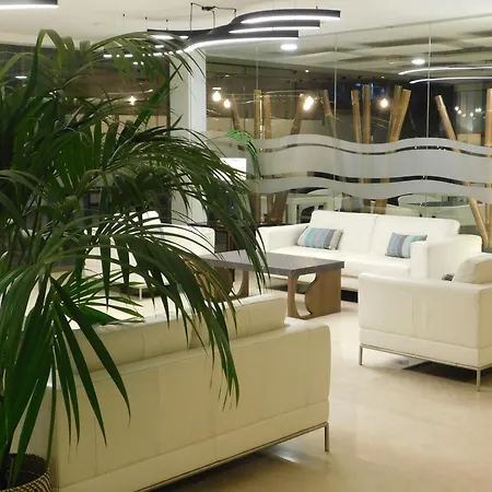 Hotel Colon Rambla-3