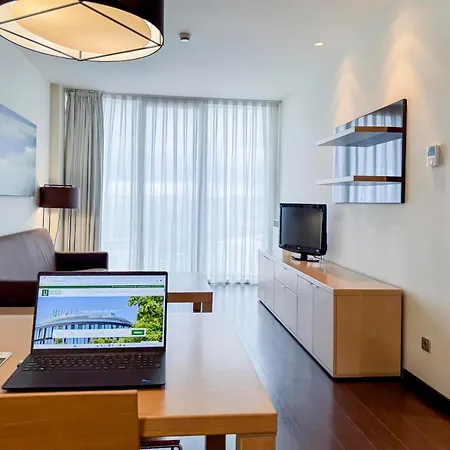 Hotel Jardines De Uleta Suites-2