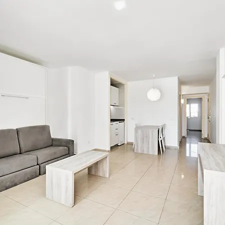 Apartamentos Mar I Vent (Adults Only)-2