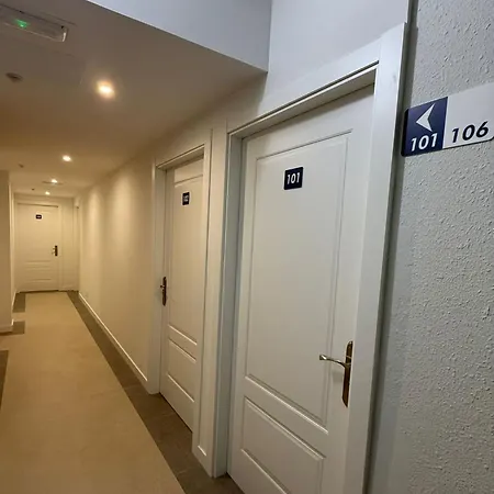Hostal Galicia Arteixo-2