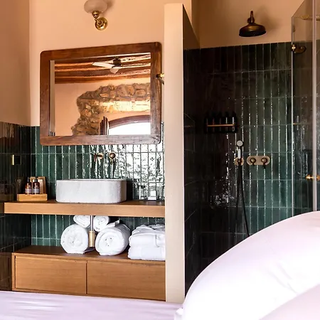 Casa Gran 1771 - MontRubí Winery Hotel - Adults Only-3