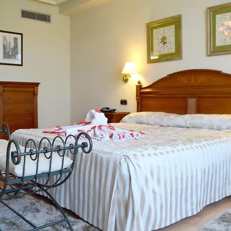 Hotel Lasa Sport-2
