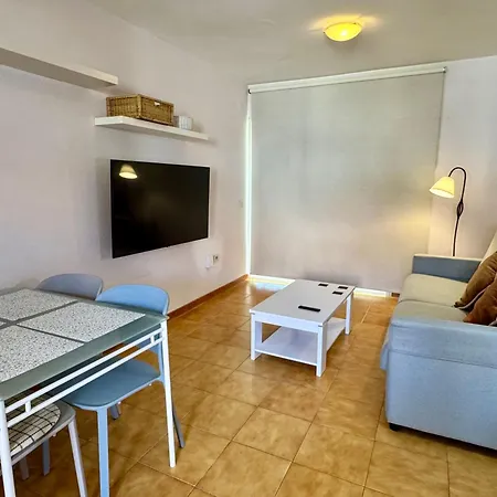 Apartamentos Turisticos Yamasol-3