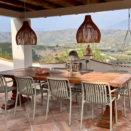 Casa Bambu Boutique Studios Andalusie With Pool And Mountain Views-2