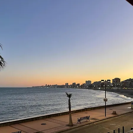 Apartamento acogedor, tipo estudio, con piscina a tan sólo 2 mnt de la playa-2