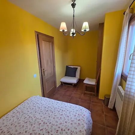 Casa Montenegro en Navarri-3