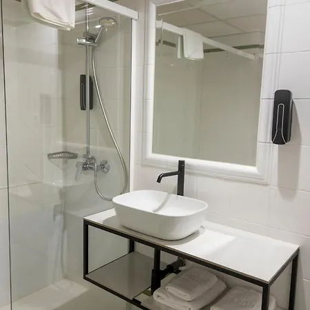 Hotel Chips Ferrol-3