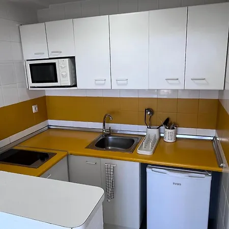 Apartamentos El Velero-2