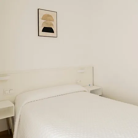 Hostal Montevideo beachfront-3