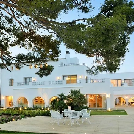 Villa Brisa Del Mar Seafront Villa Located In The Garraf National Park 30 Minutes From Barcelona-3