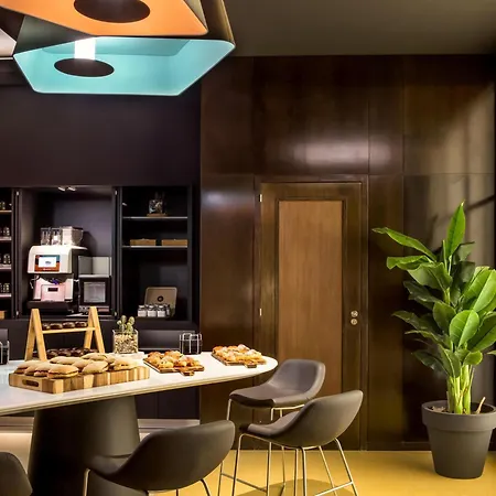 Novotel Barcelona Cornella-2