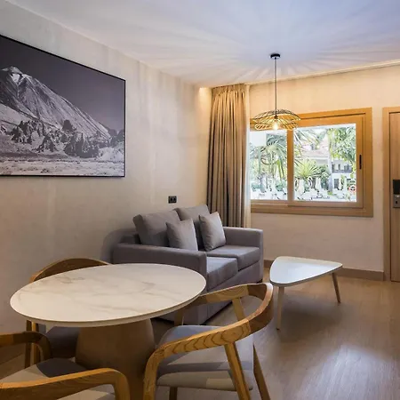 Radisson Resort & Residences Tenerife - Adults Only-3