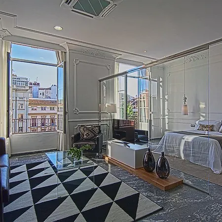 Apartamentos Plaza Constitucion - Larios-3