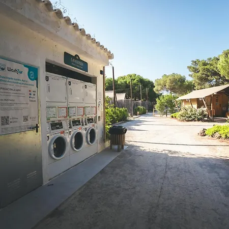 Holacamp Sitges Garrofer-3