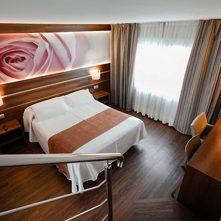KAKTUS Hotel Volga - Adults Recommended-2