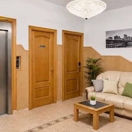Hostal Milenium-2