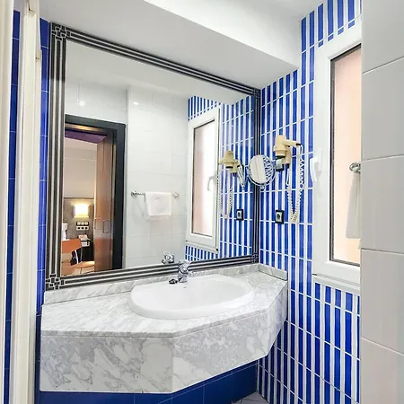 Hotel Faranda Express Pathos Gijón-3