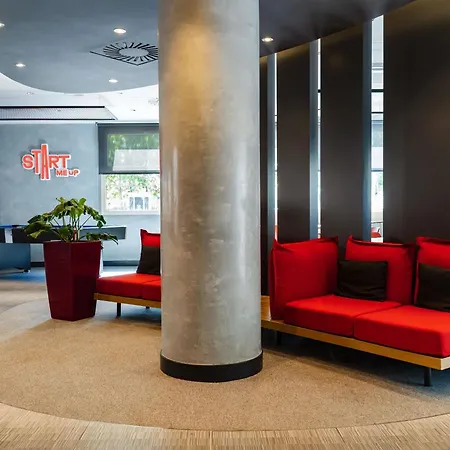 Ibis Barcelona Castelldefels-2