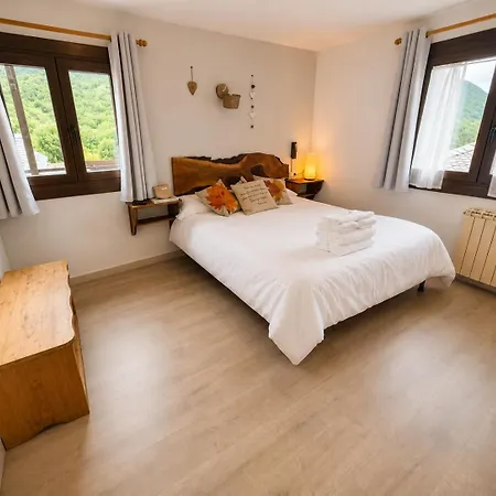 Hostal Rural Sant Climent - Habitacions I Apartaments-2