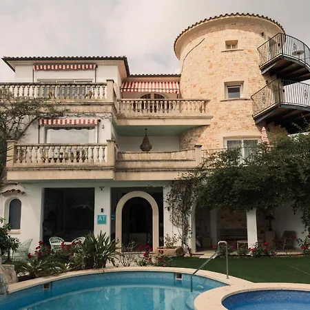 Villa Piccola By Cassai-3