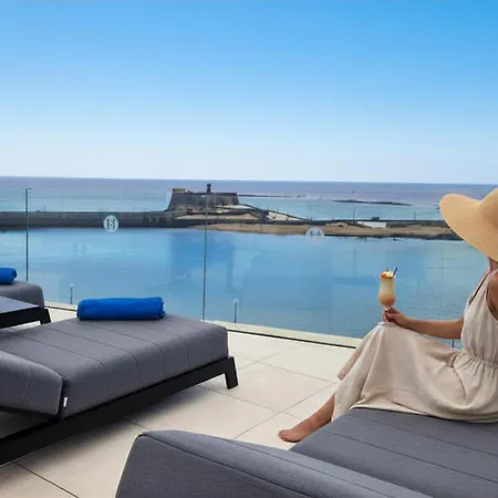 Blue Marina Suites - Boutique Apartments-2