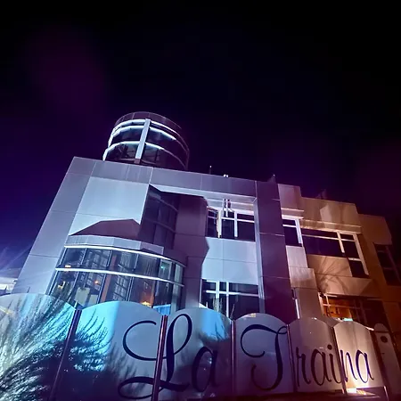 La Traina-2