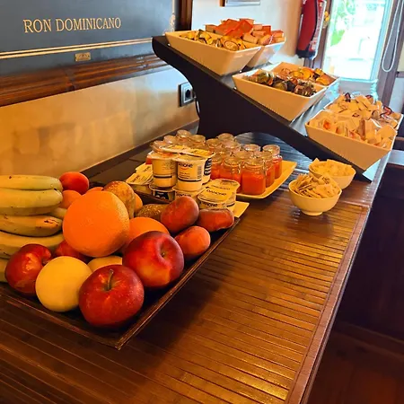 Hostal Juan Carlos-3