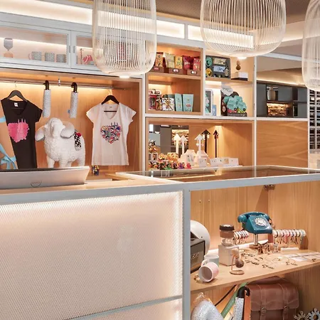 Innside By Melia San Sebastian Orly-3