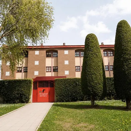 Residencia Hospital Del Rey-2