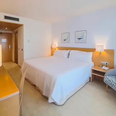 Sol Port Cambrils Hotel-3