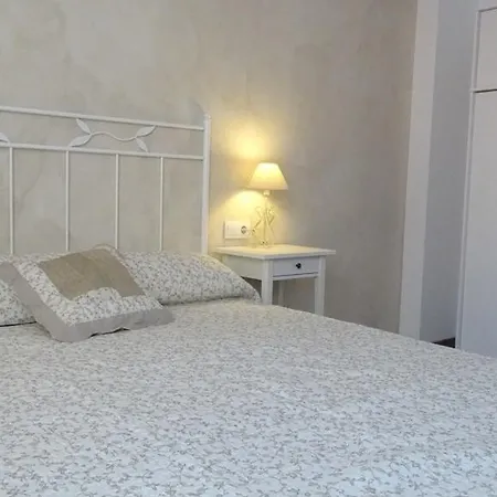Apartamentos Turísticos Teruel-2