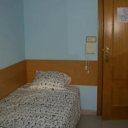 Residencia De Estudiantes Osca-2