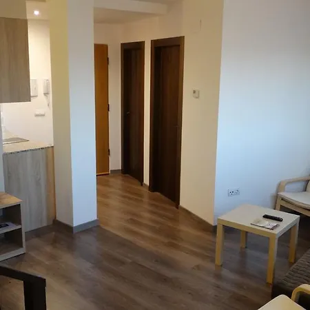 Apartamentos Turísticos Teruel-3