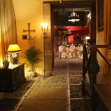 Hotel Palacio Conde Toreno-3