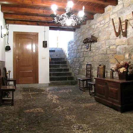 Casa Rural Burret-3