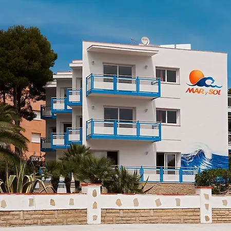 Apartamentos Mar y Sol-3