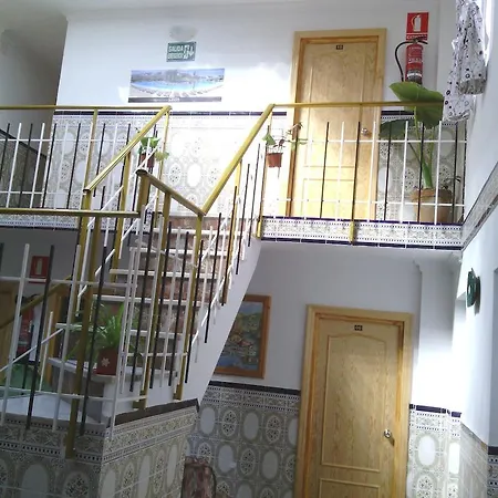 Pension La Puntilla-3