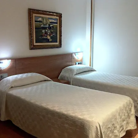Hostal Del Carmen-2
