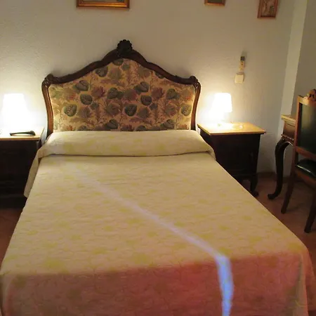 Hostal Pradillo-2