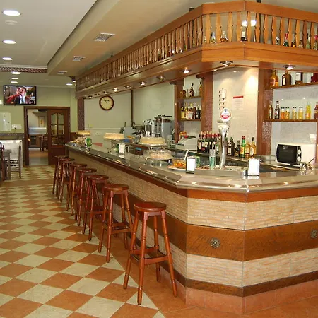 Bar Pensión Restaurante Bidasoa-3