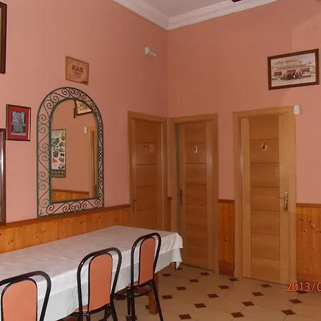 Hostal Restaurante Las Rejas-2